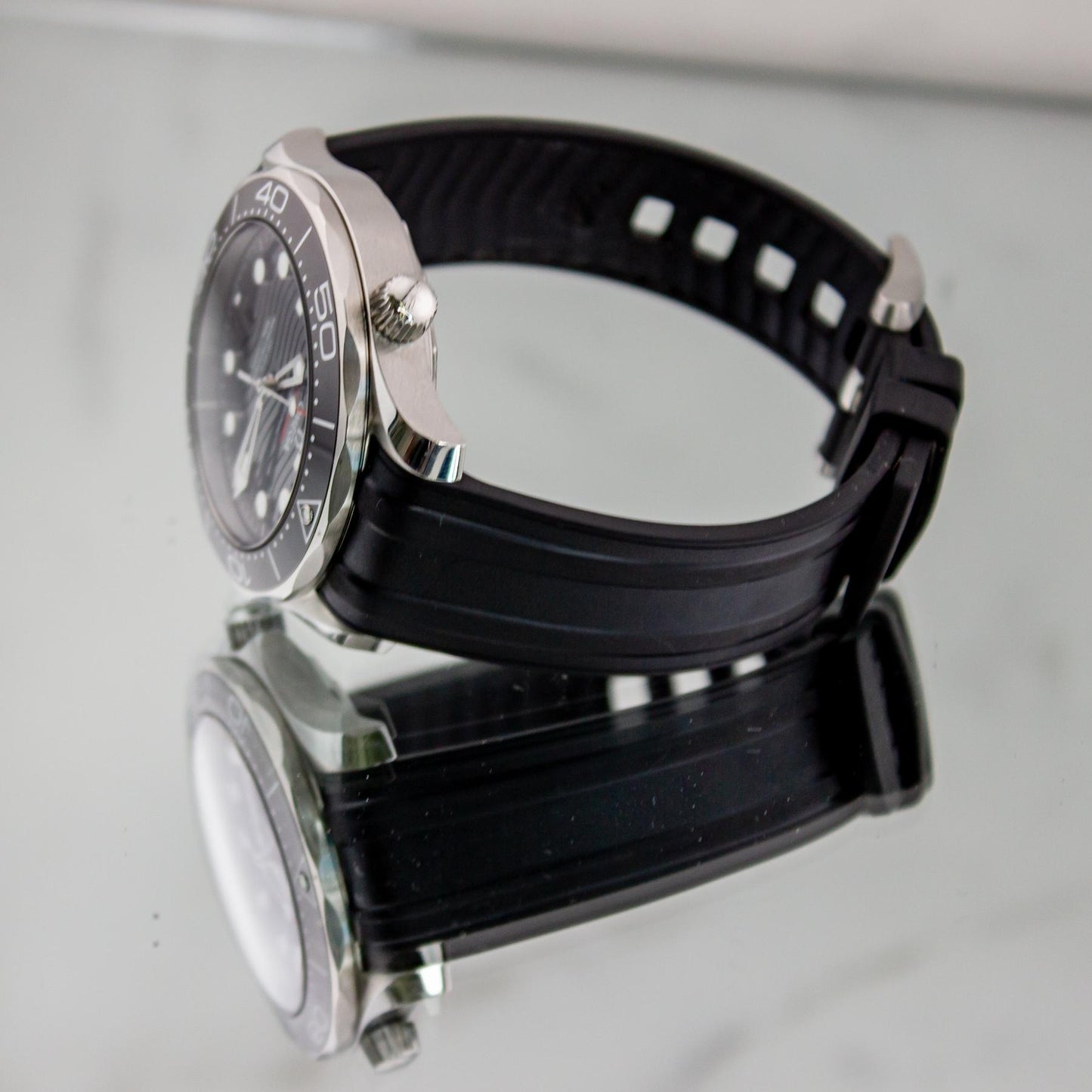 Omega Seamaster Diver 300 M