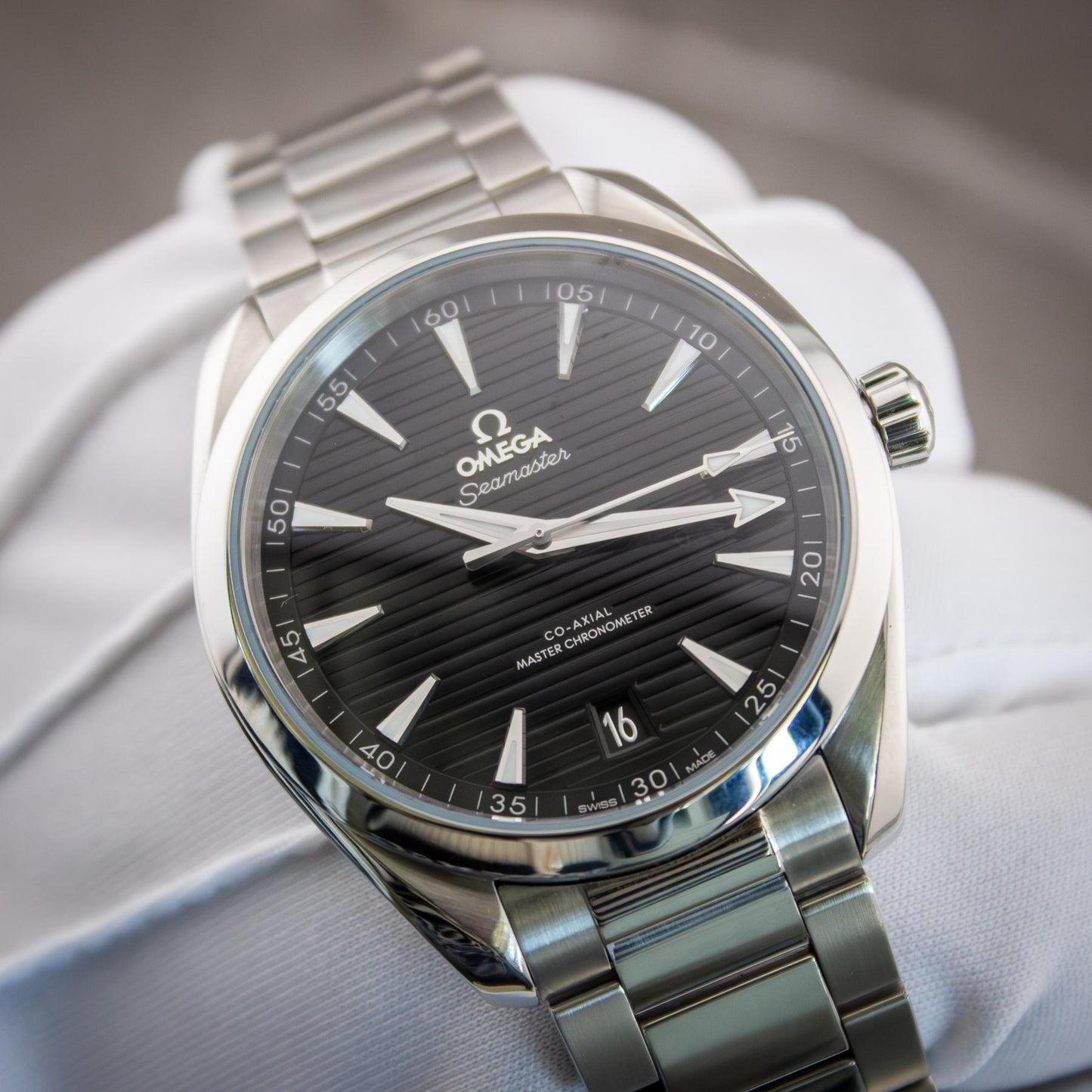 Omega Seamaster Aqua Terra 150M – Black Teak Dial